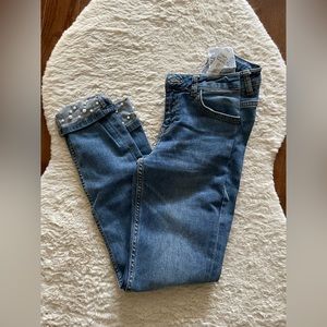 zara skinny jeans with pearls